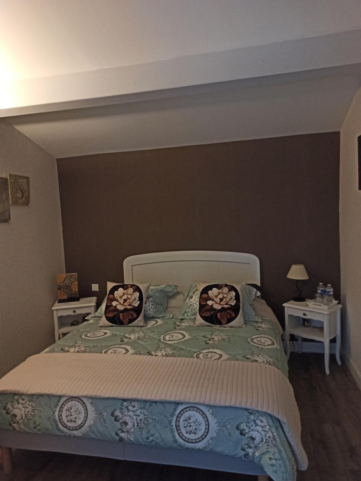 Magnolia Hotel Trois-Palis Buitenkant foto